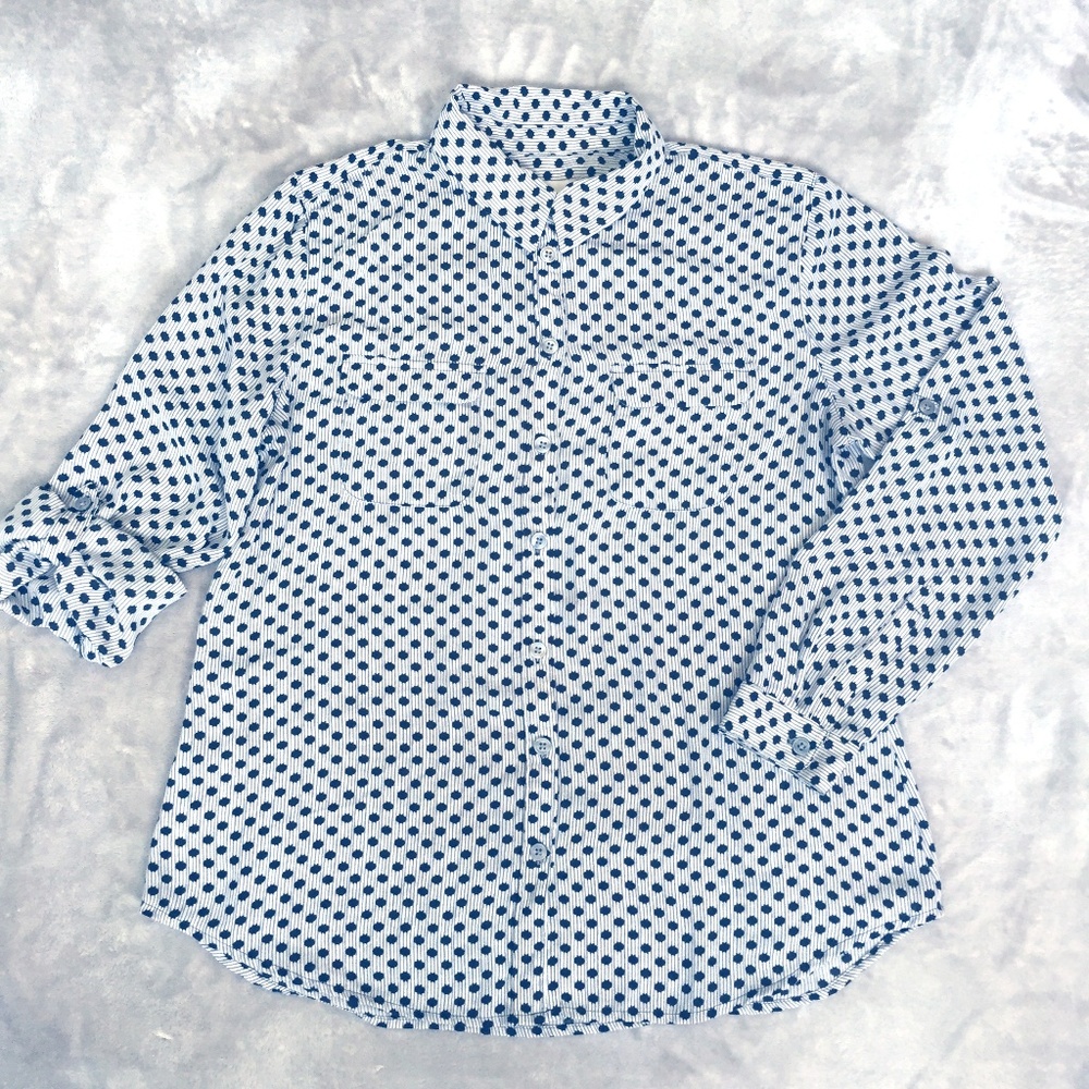🛍LOFT | Women's Polka Dot Button Down Blouse